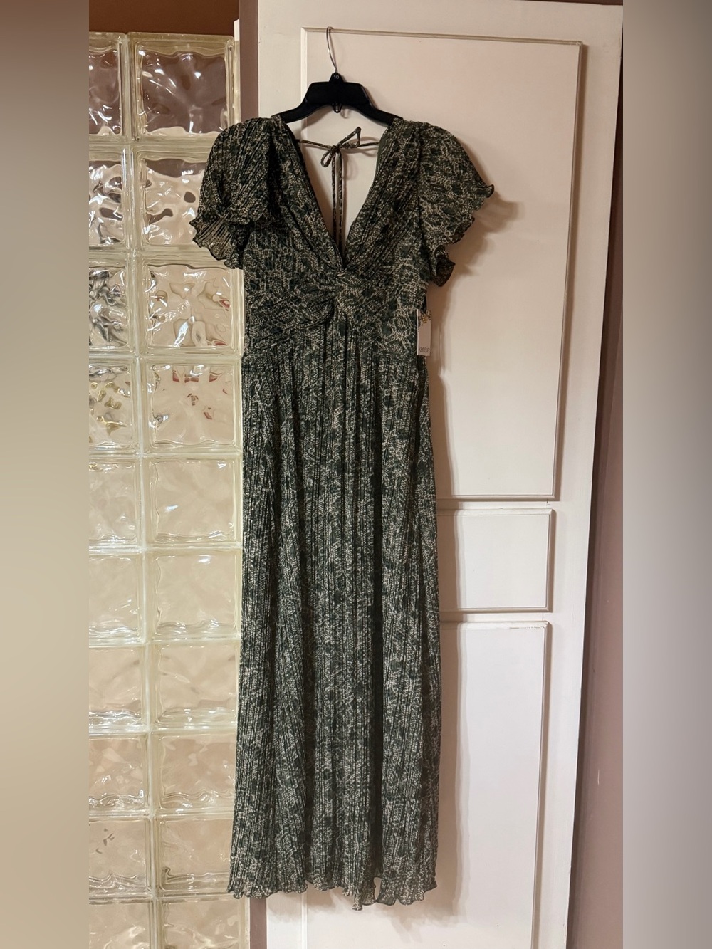 Kensie Olive Green Floral Print Maxi Dress
